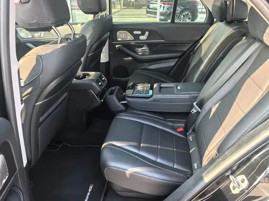 Mercedes-Benz GLE — фото 7
