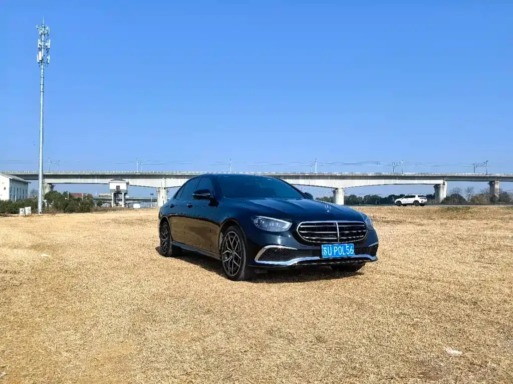 Mercedes-Benz E-Class (Import) — фото 9