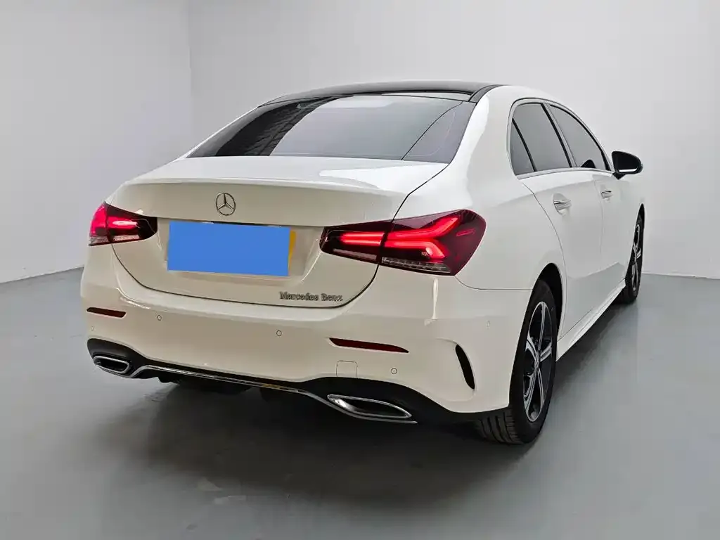 Mercedes-Benz A-Class — фото 6