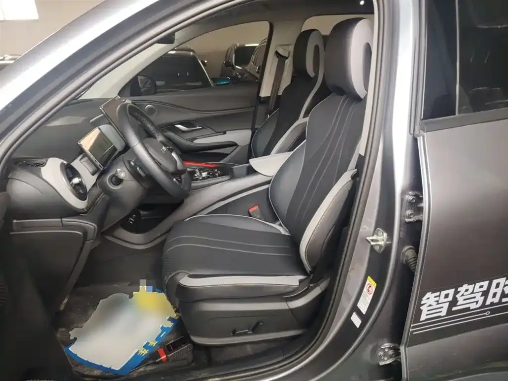 BYD Seal 05 DM-i — фото 6
