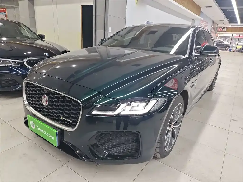 Jaguar XFL — фото 1