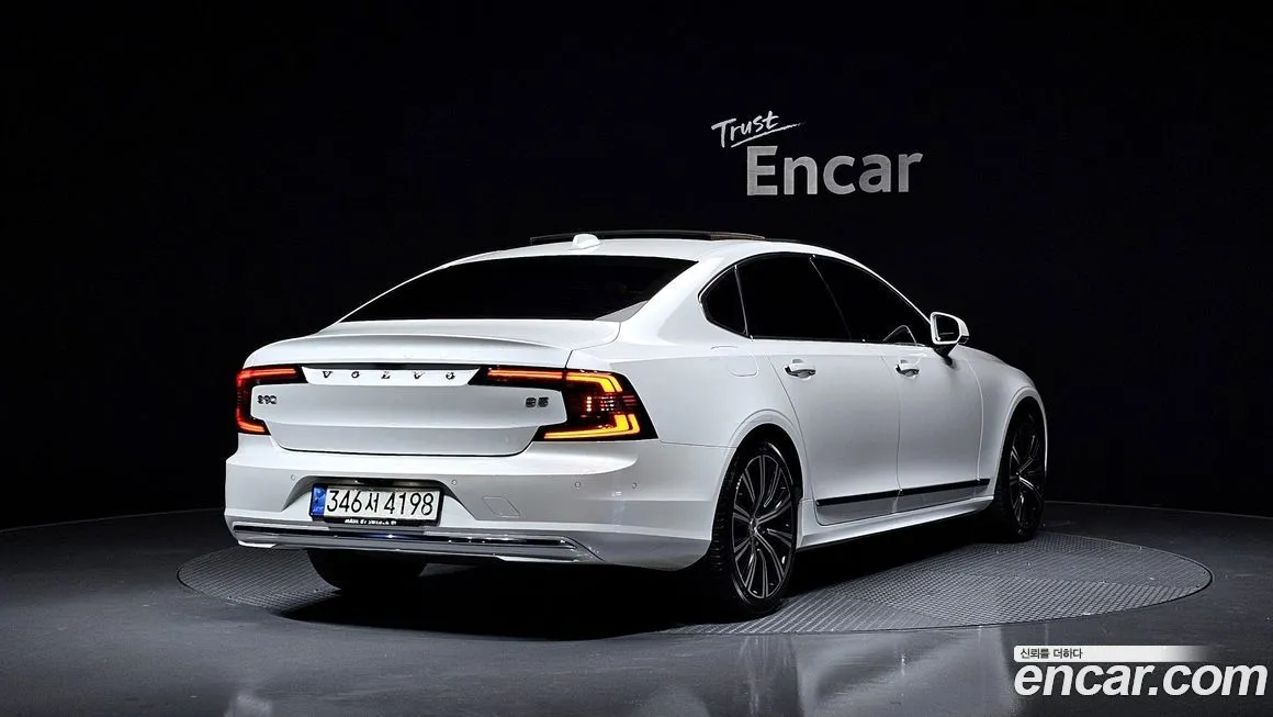 Volvo S90 — фото 2