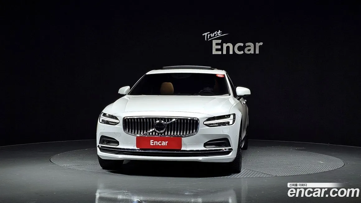 Volvo S90 — фото 3