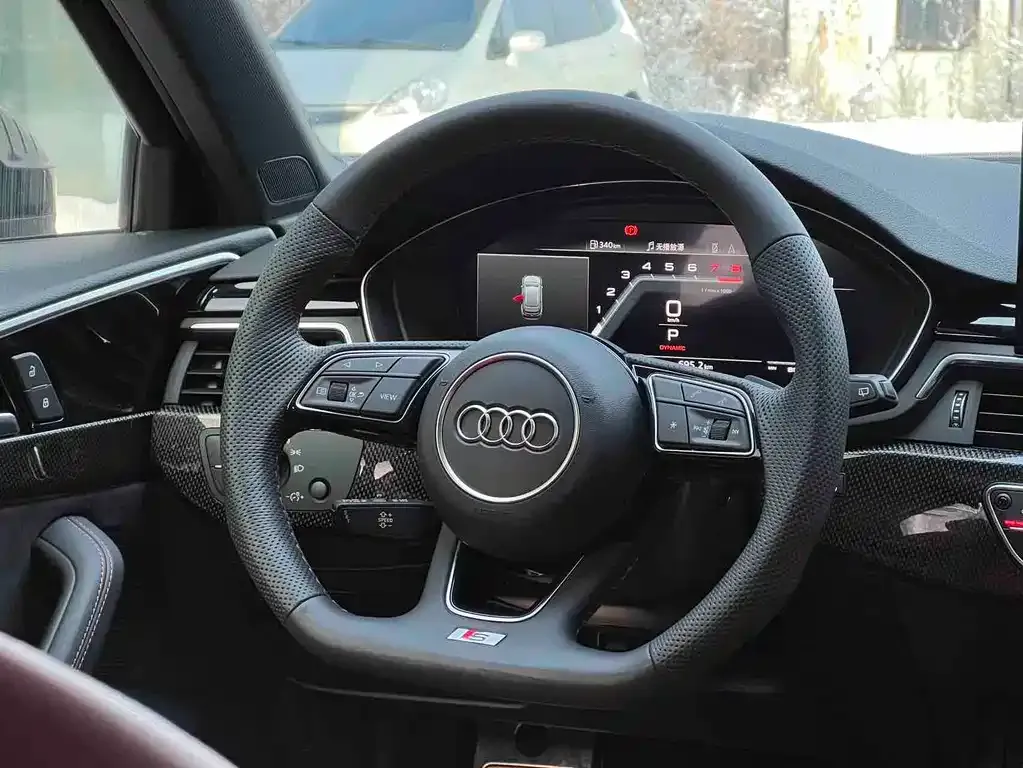 Audi S4 — фото 8