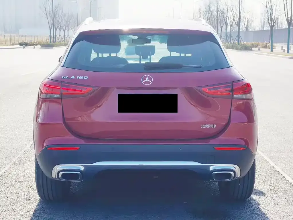 Mercedes-Benz GLA — фото 8
