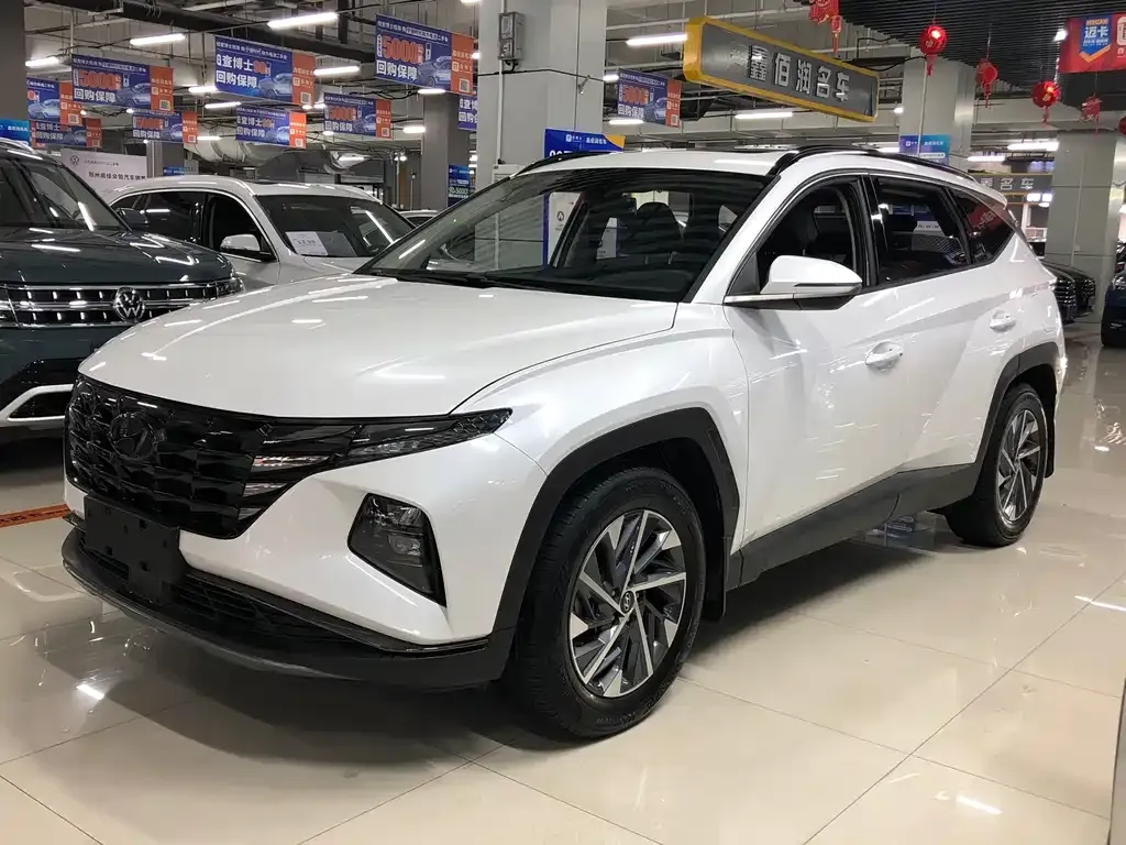 Hyundai Tucson — фото 1