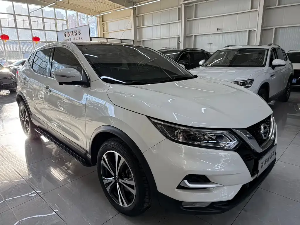 Nissan Qashqai — фото 3