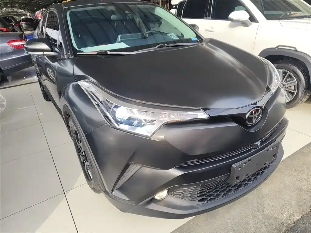 Toyota C-HR — фото 4