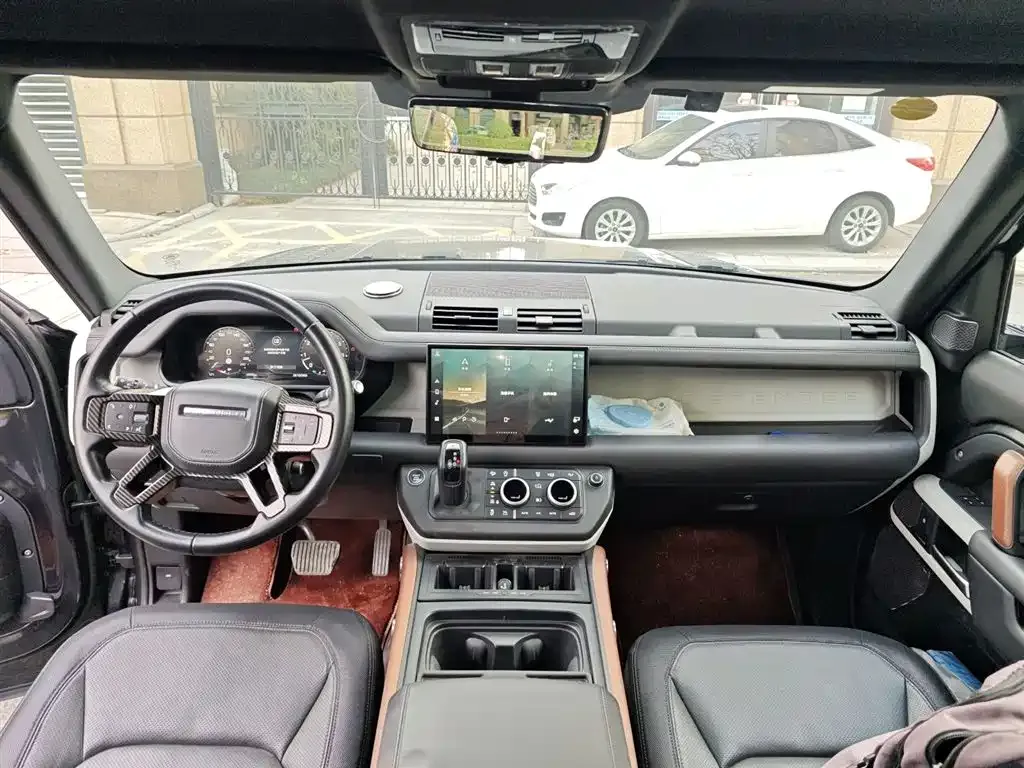 Land Rover Defender — фото 5