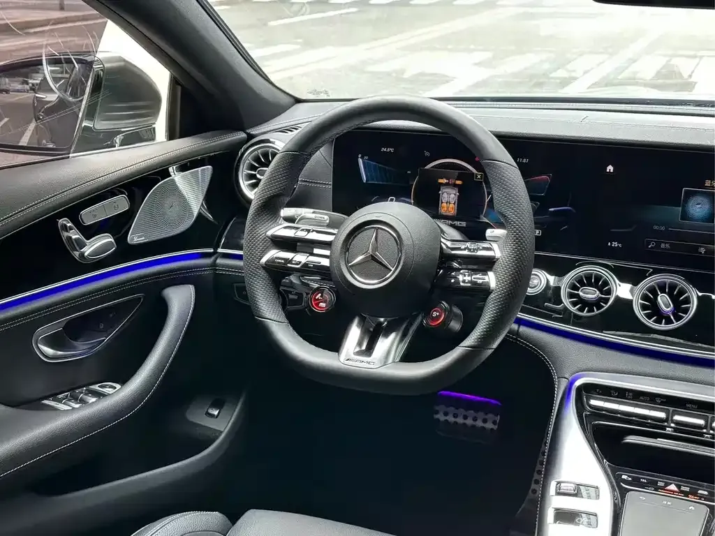 Mercedes-Benz AMG GT — фото 8