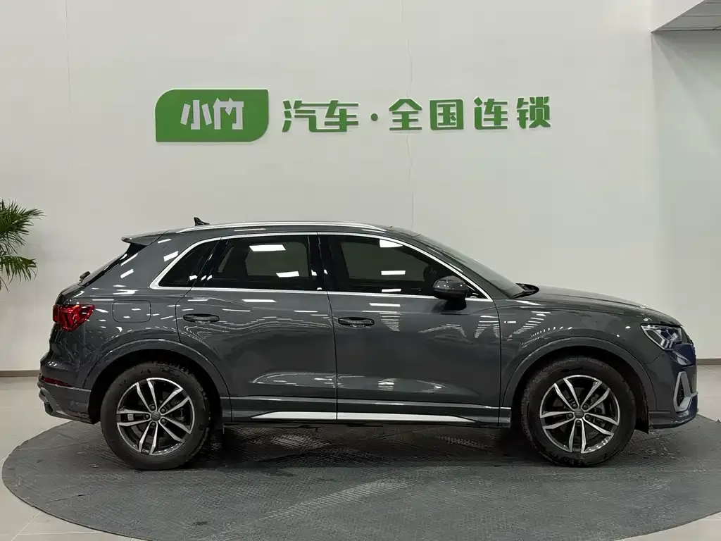 Audi Q3 — фото 2