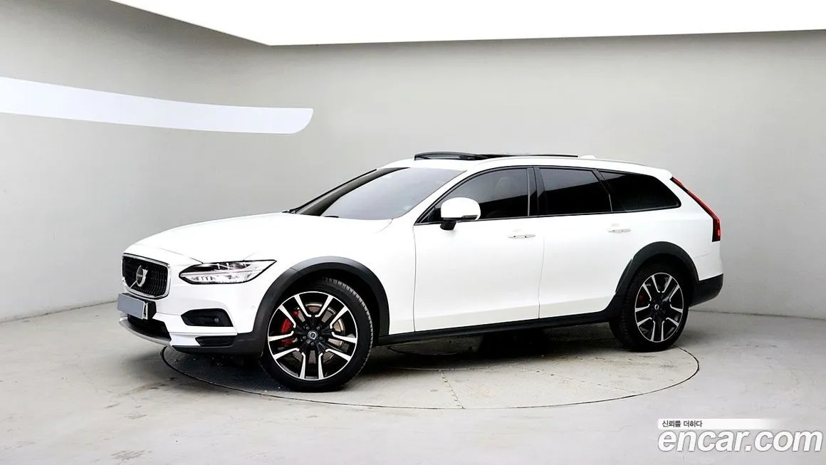 Volvo V90 — фото 3