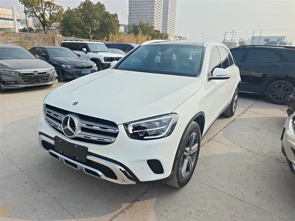 Mercedes-Benz GLC — фото 1