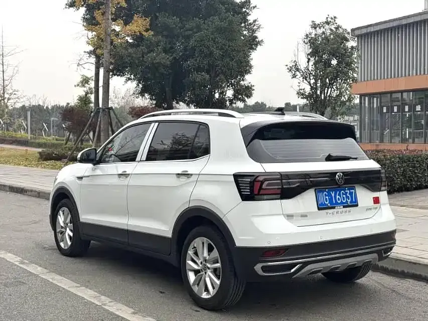 Volkswagen T-Cross — фото 6