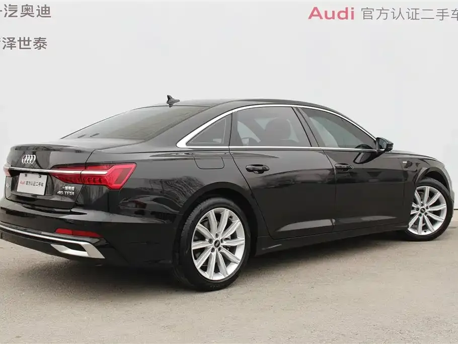 Audi A6L — фото 5