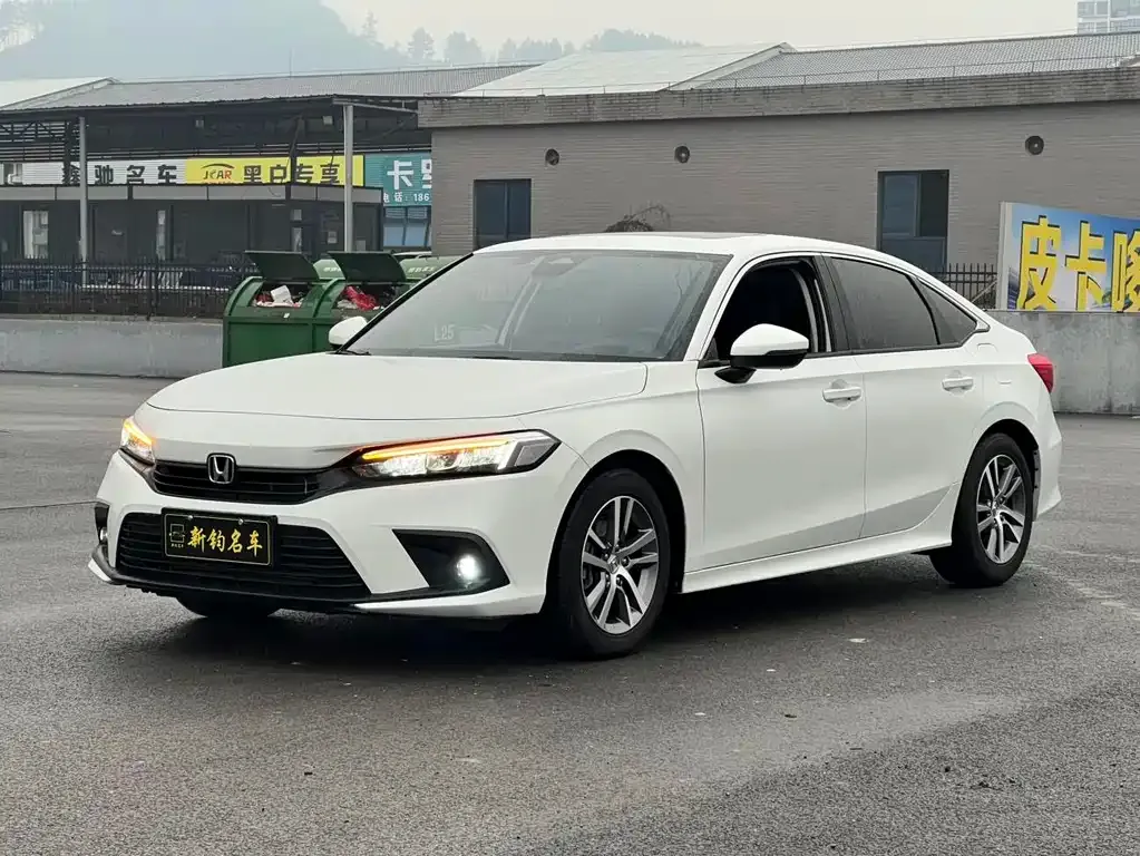 Honda Civic — фото 1