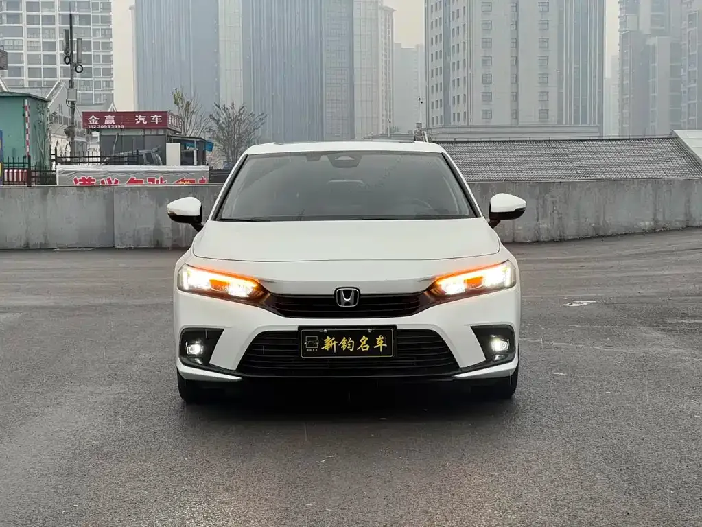 Honda Civic — фото 10