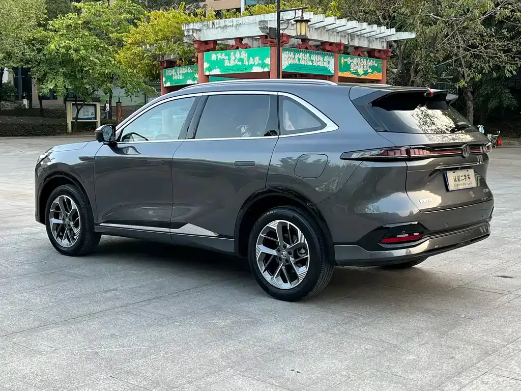 Changan CS75PLUS — фото 5