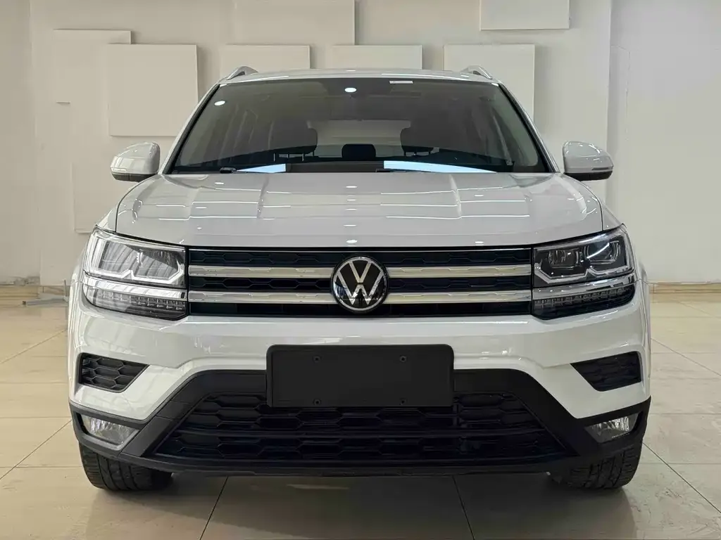 Volkswagen Tharu — фото 4