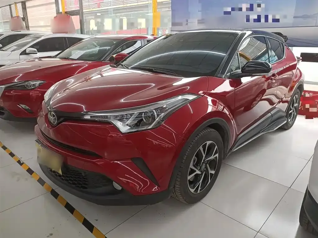 Toyota C-HR — фото 6