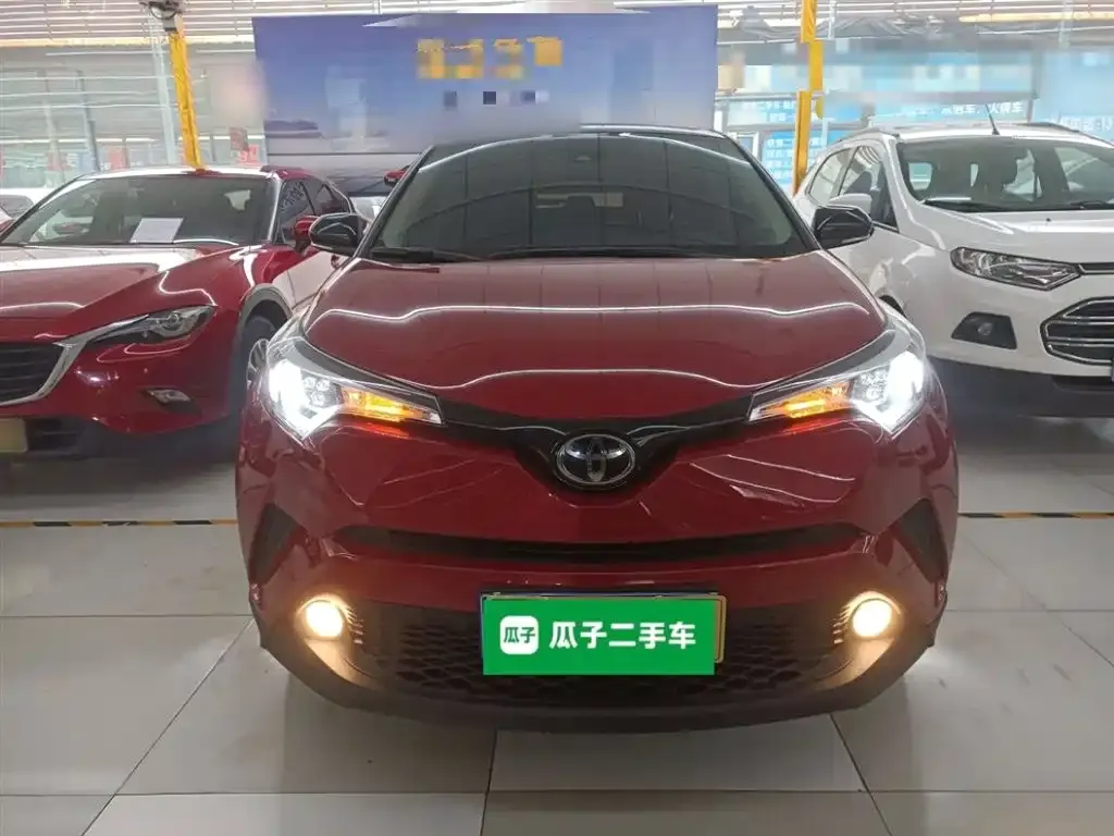 Toyota C-HR — фото 4