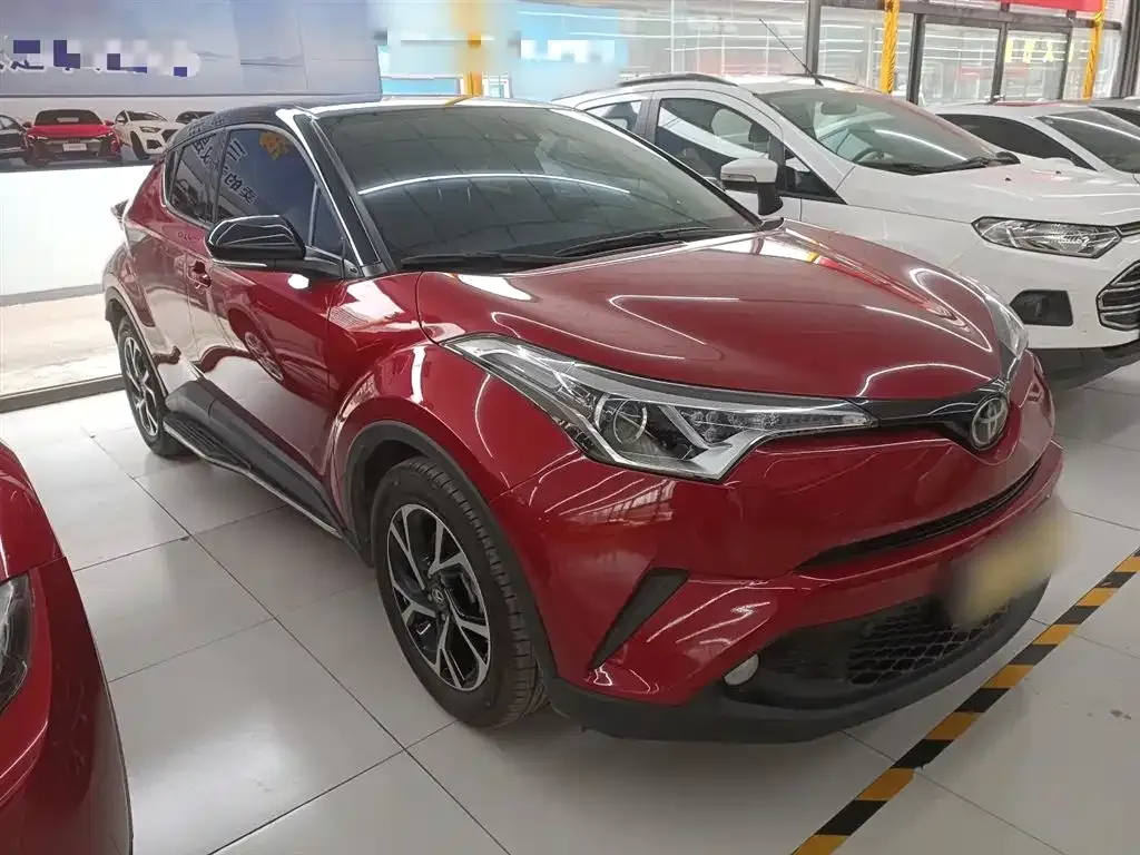 Toyota C-HR — фото 7