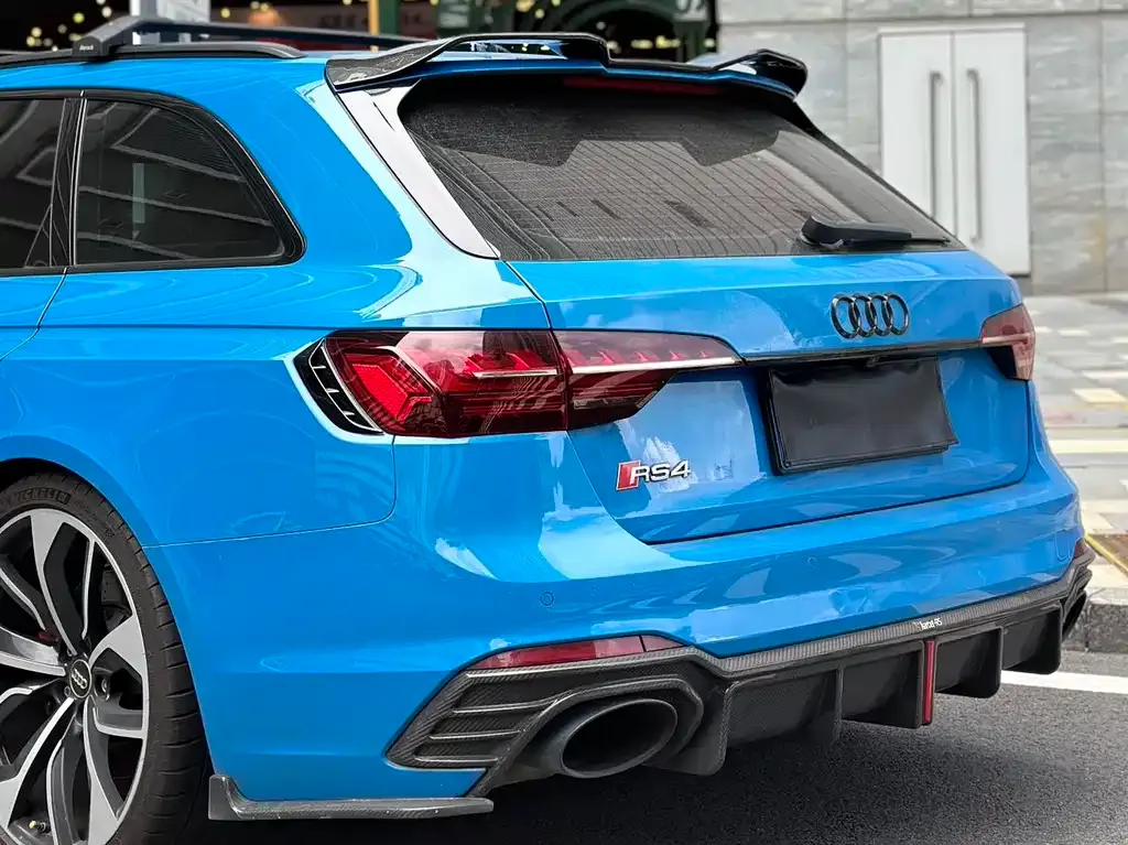 Audi RS 4 — фото 4