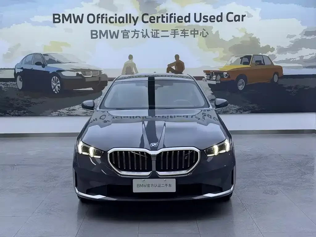 BMW i5 — фото 10