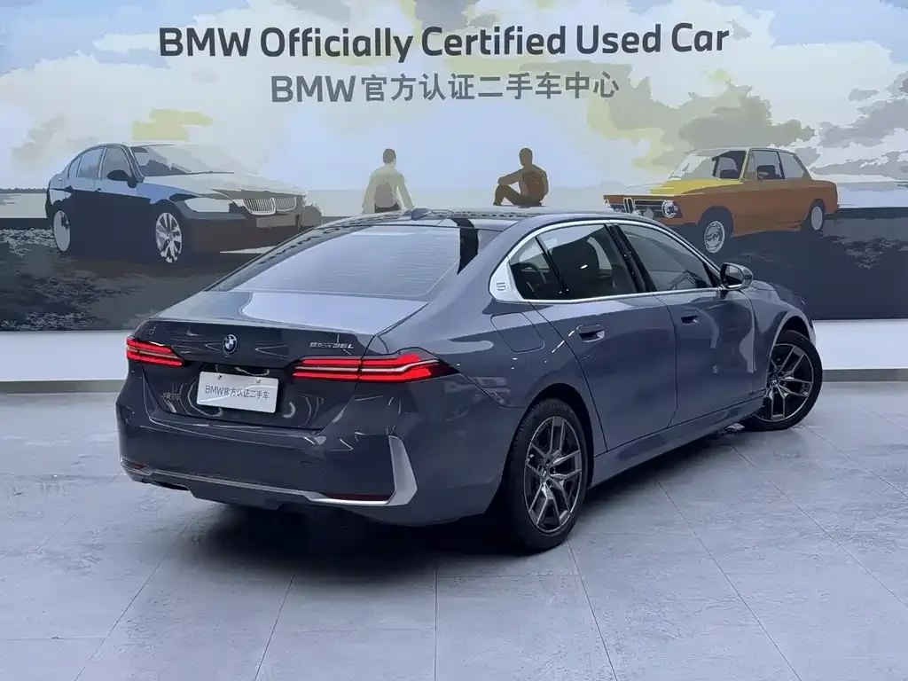 BMW i5 — фото 7