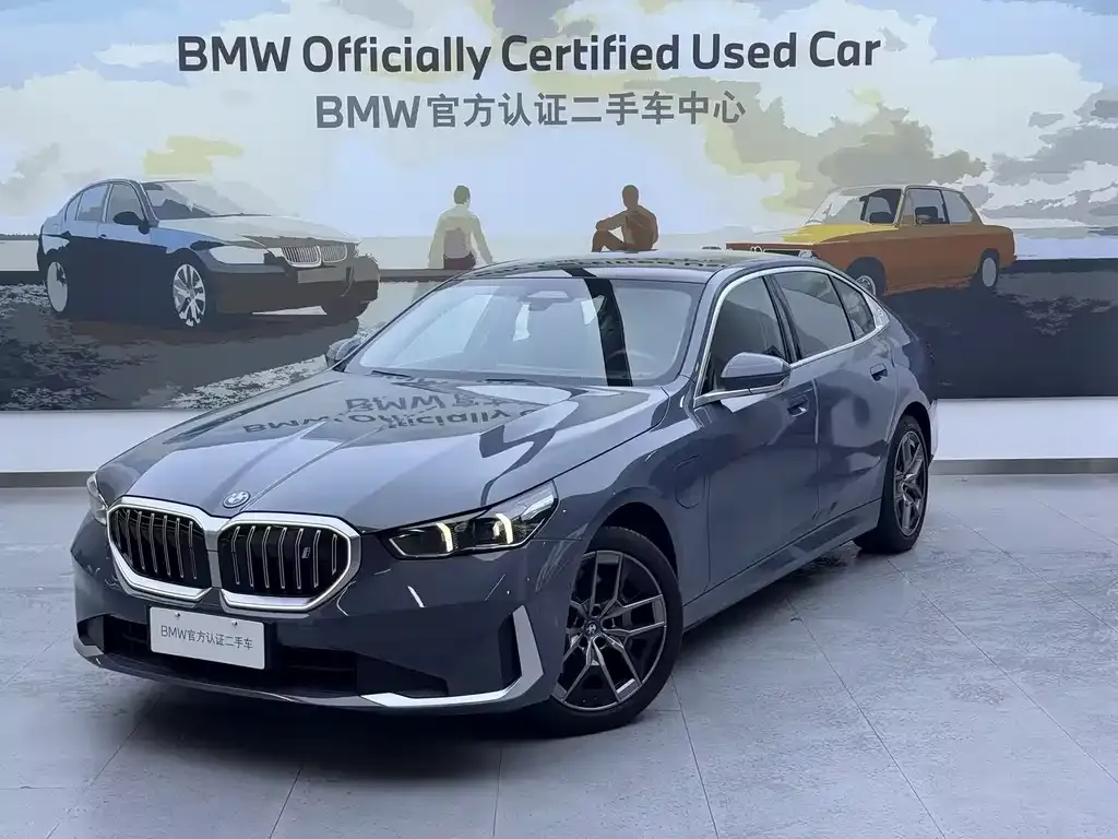 BMW i5 — фото 4