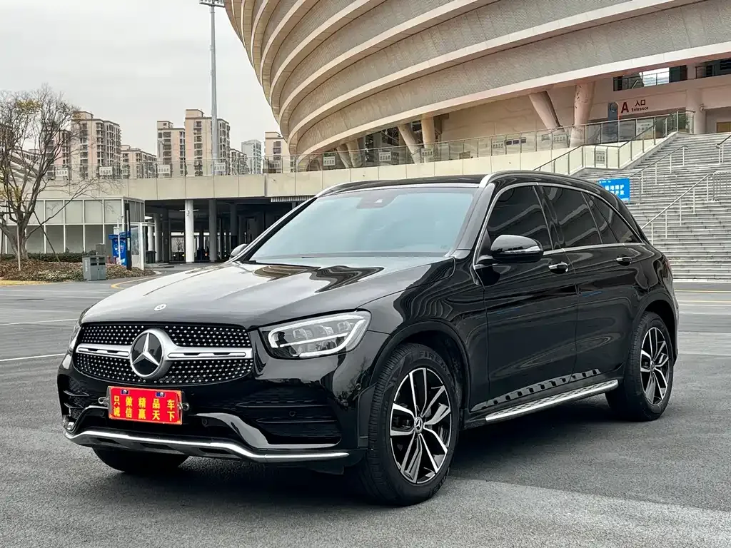 Mercedes-Benz GLC — фото 1