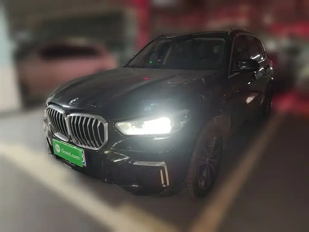 BMW X5 — фото 1