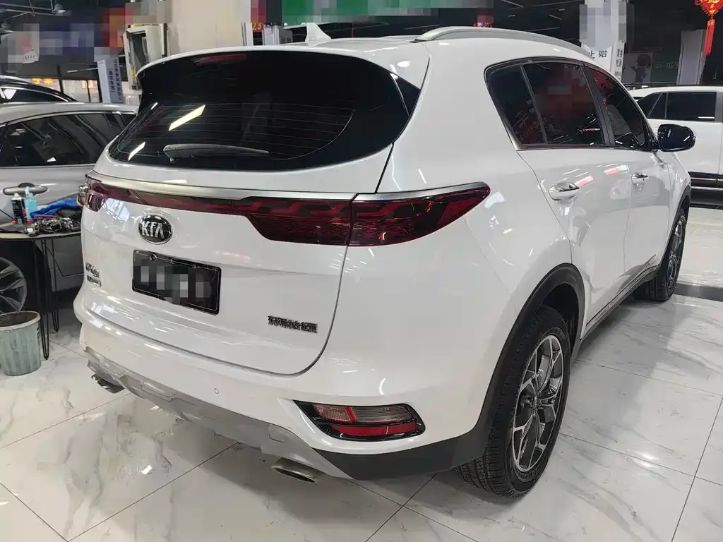 Kia KX5 — фото 10