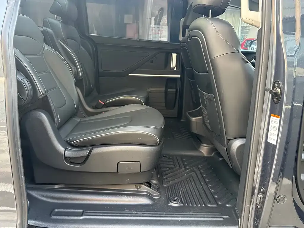 Hyundai Custo — фото 10
