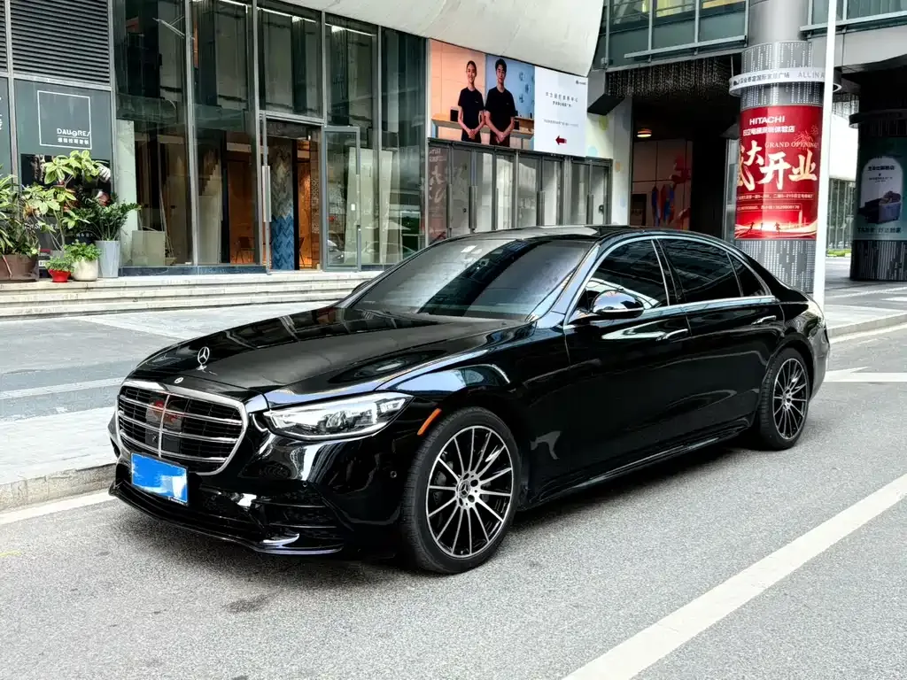 Mercedes-Benz S-Class — фото 1