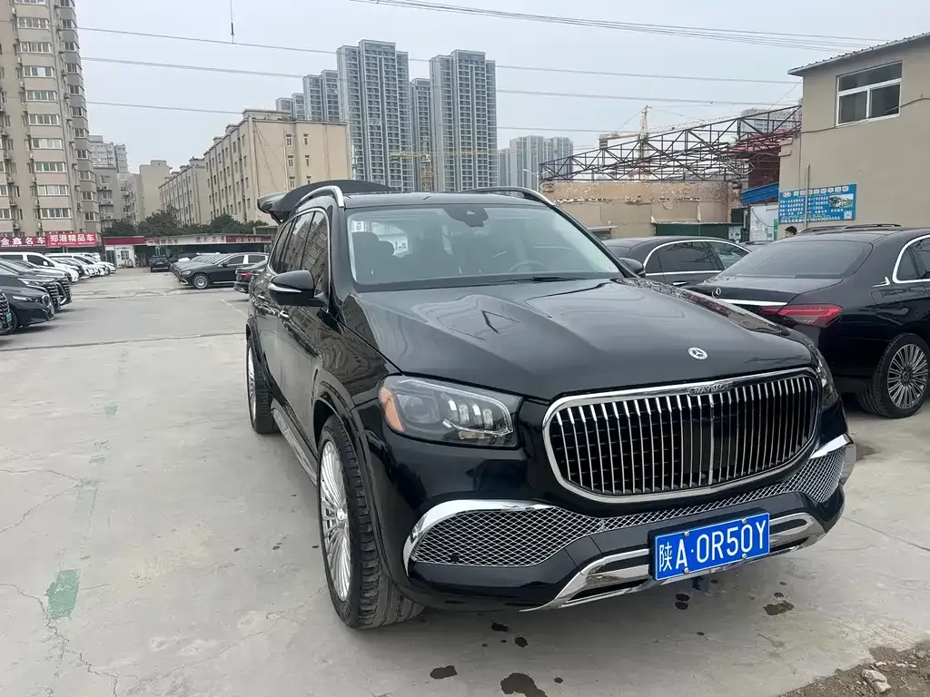 Mercedes-Benz GLS — фото 1