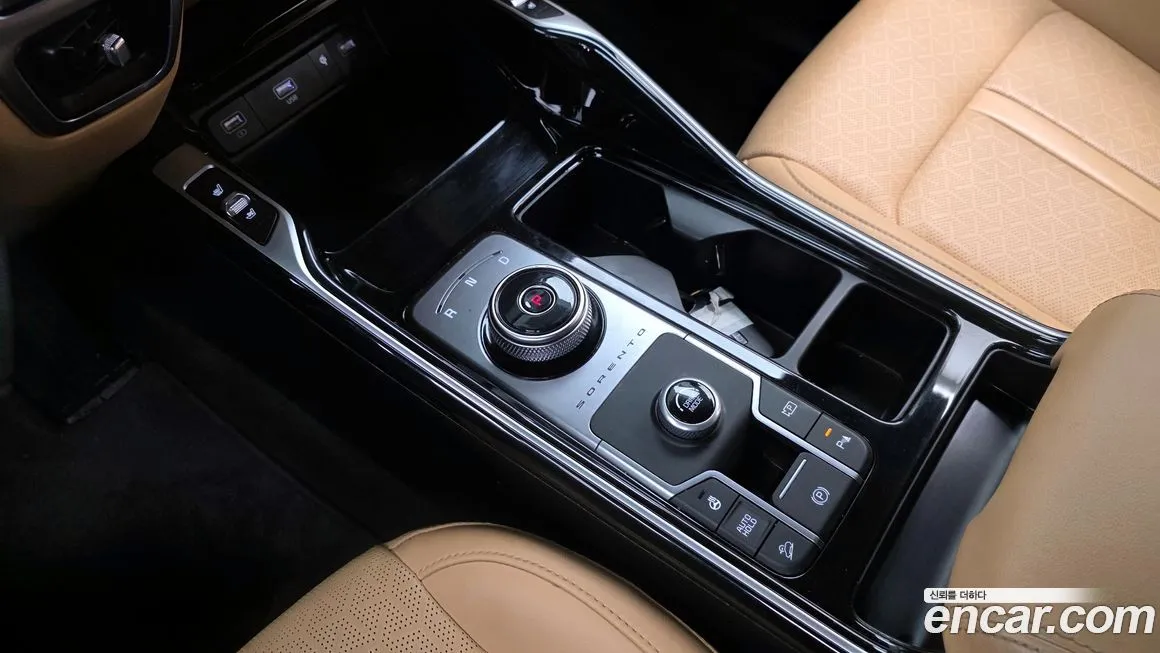 Kia Sorento — фото 9