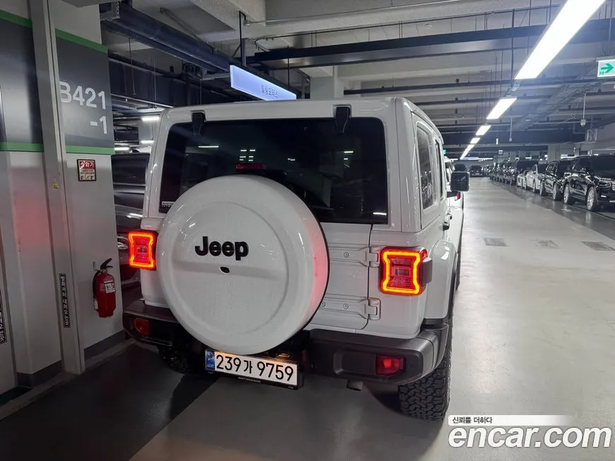 Jeep Wrangler — фото 3