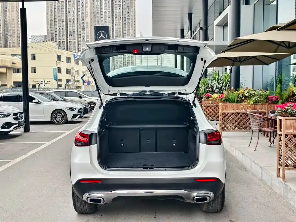 Mercedes-Benz GLA — фото 7