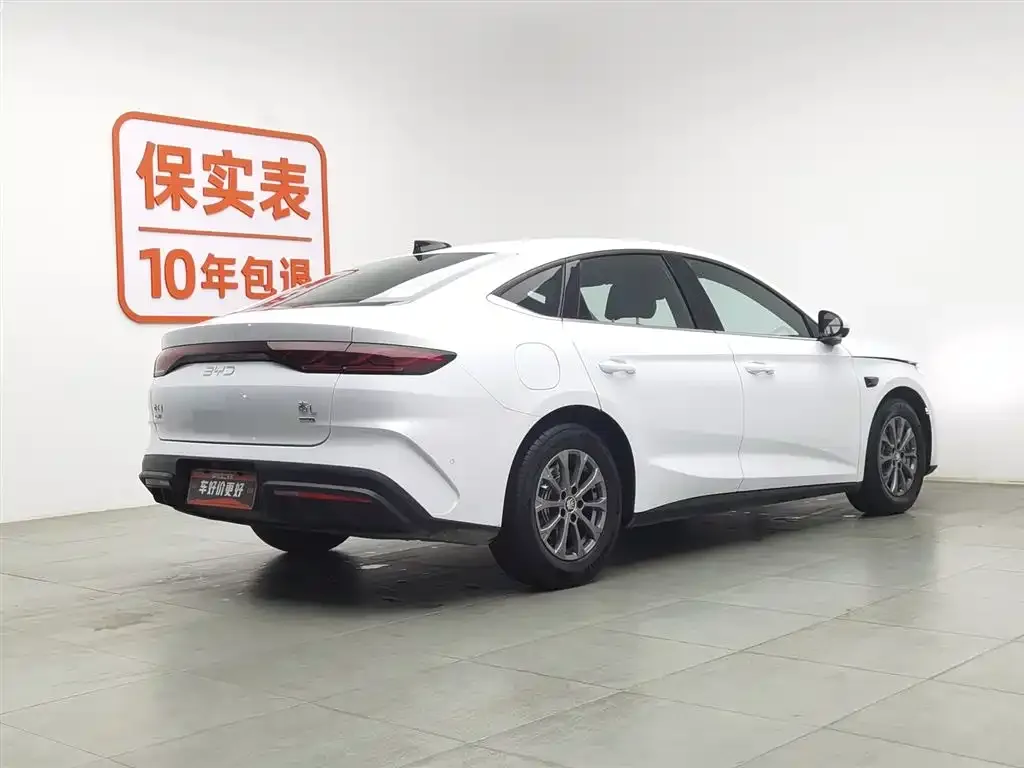 BYD Qin L — фото 9