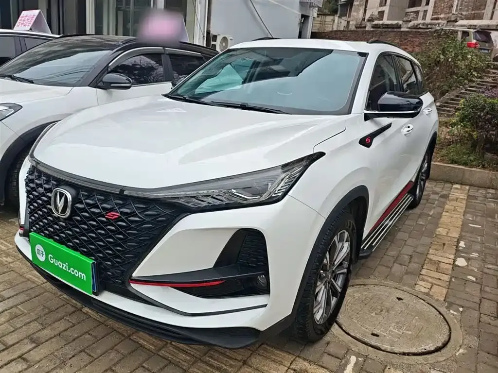 Changan CS75PLUS — фото 1