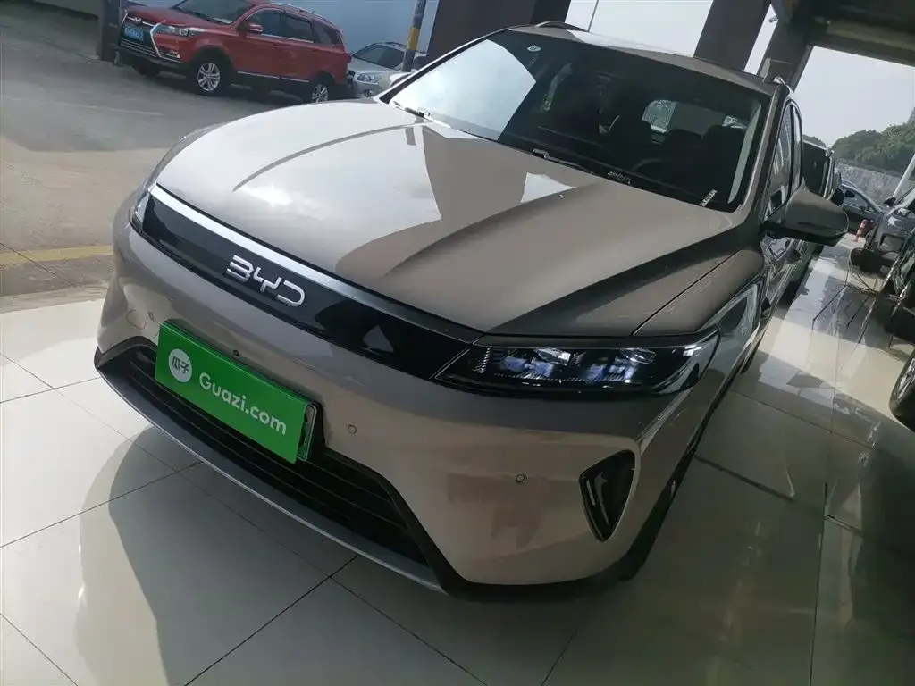 BYD Seal 05 DM-i — фото 7
