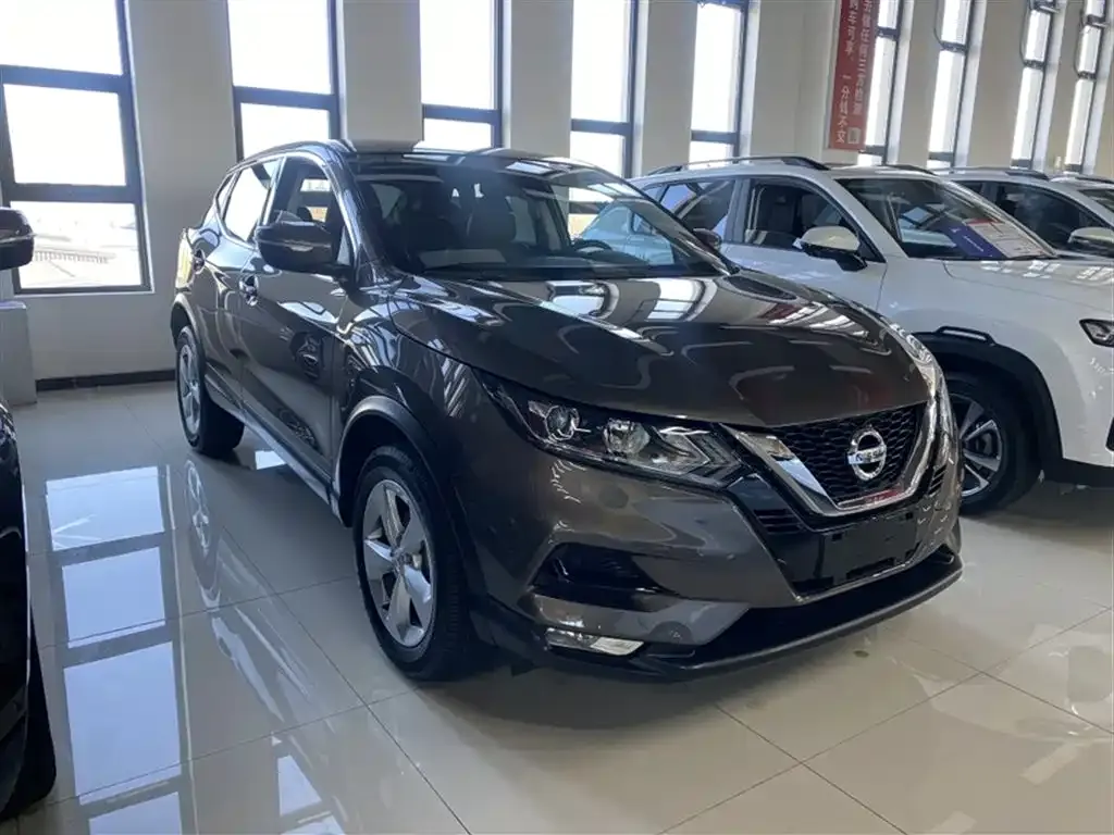 Nissan Qashqai — фото 4