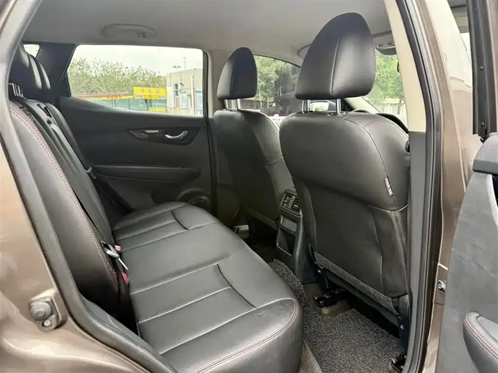 Nissan Qashqai — фото 3