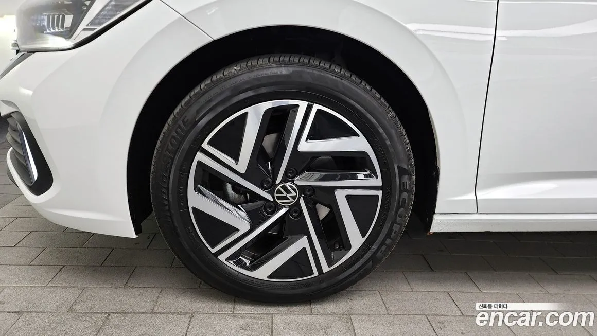 Volkswagen Jetta — фото 5