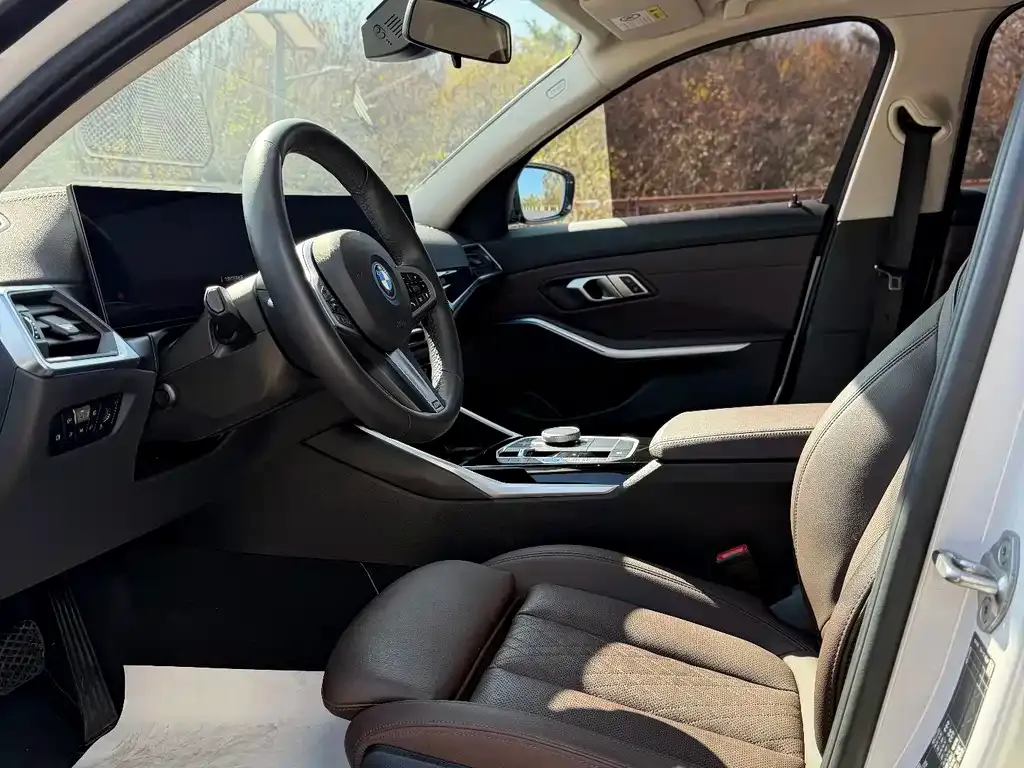 BMW i3 — фото 2