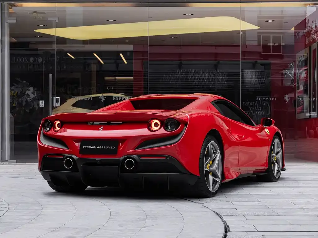 Ferrari F8 — фото 3