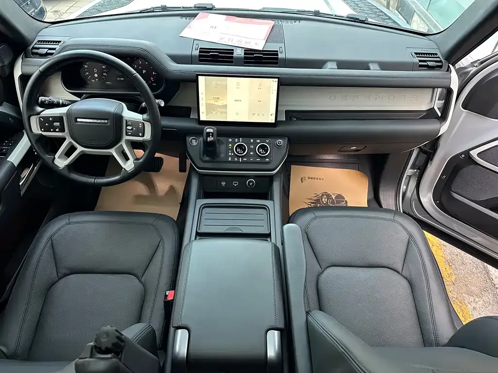 Land Rover Defender — фото 8