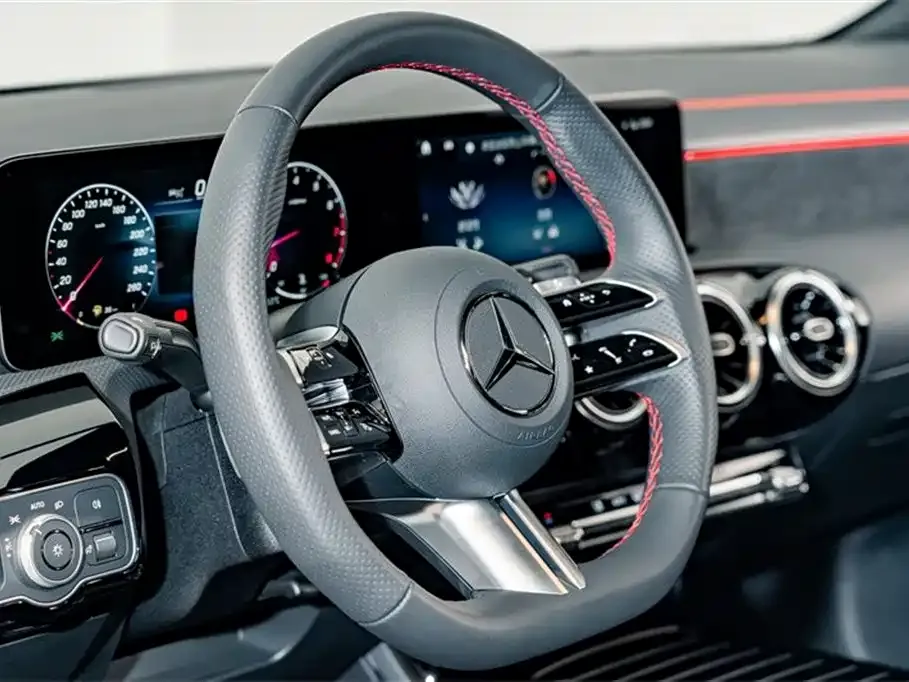 Mercedes-Benz CLA (Import) — фото 10
