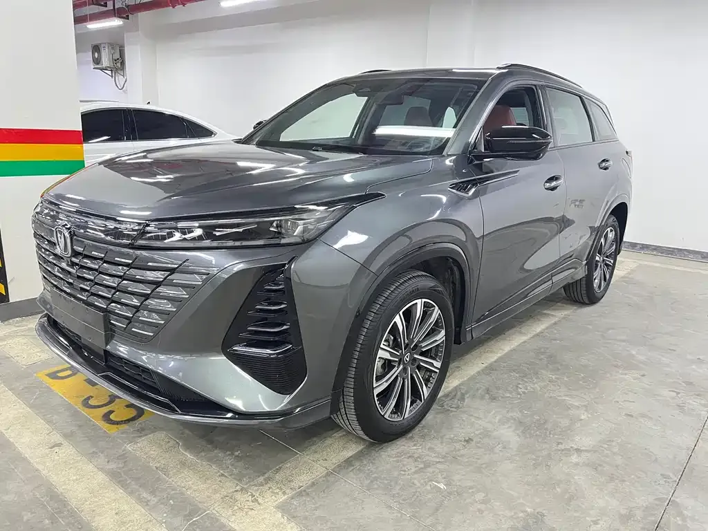 Changan CS75PLUS — фото 1